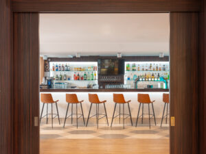 Aviator Bar